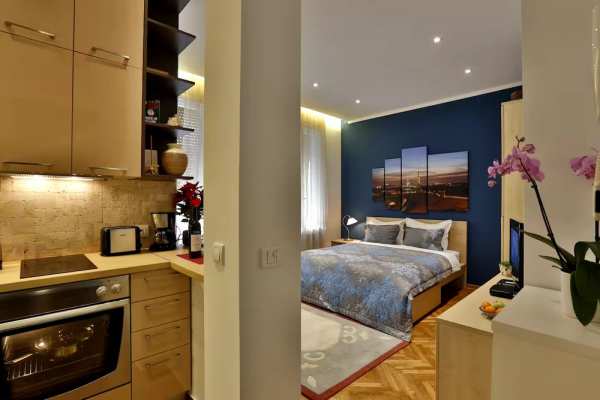 Едностсен луксозно обзаведен апартамент в кв. Студентски град