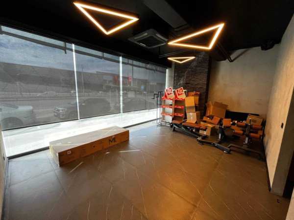 Помещение под наем за бизнес във фитнес с готов поток клиенти