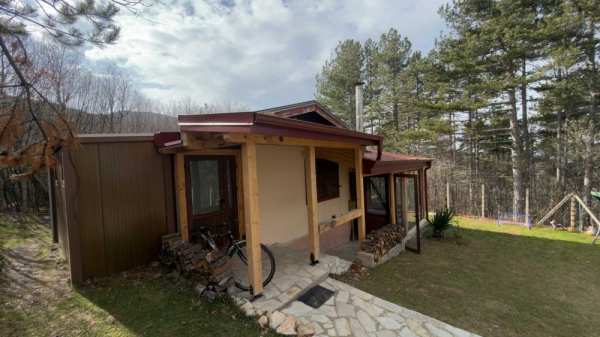 Уютна вила сред гората