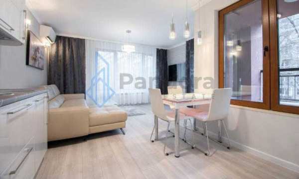 Луксозен двустаен апартамент под наем в кв. Дианабад