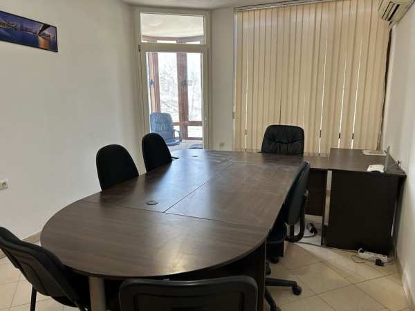 Давам под наем ОФИС срещу ЛИДЪЛ окръжна болница