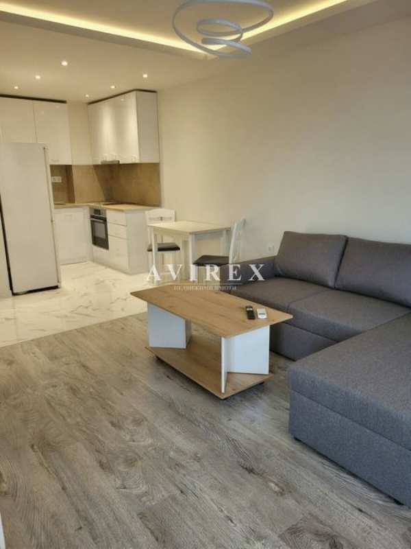 Чисто нов двустаен апартамент под наем в кв. Тракия