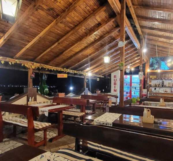 Ресторант в центъра на Св. Влас