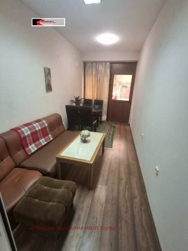 Дава под наем Ателие гр. София - Център 30m²