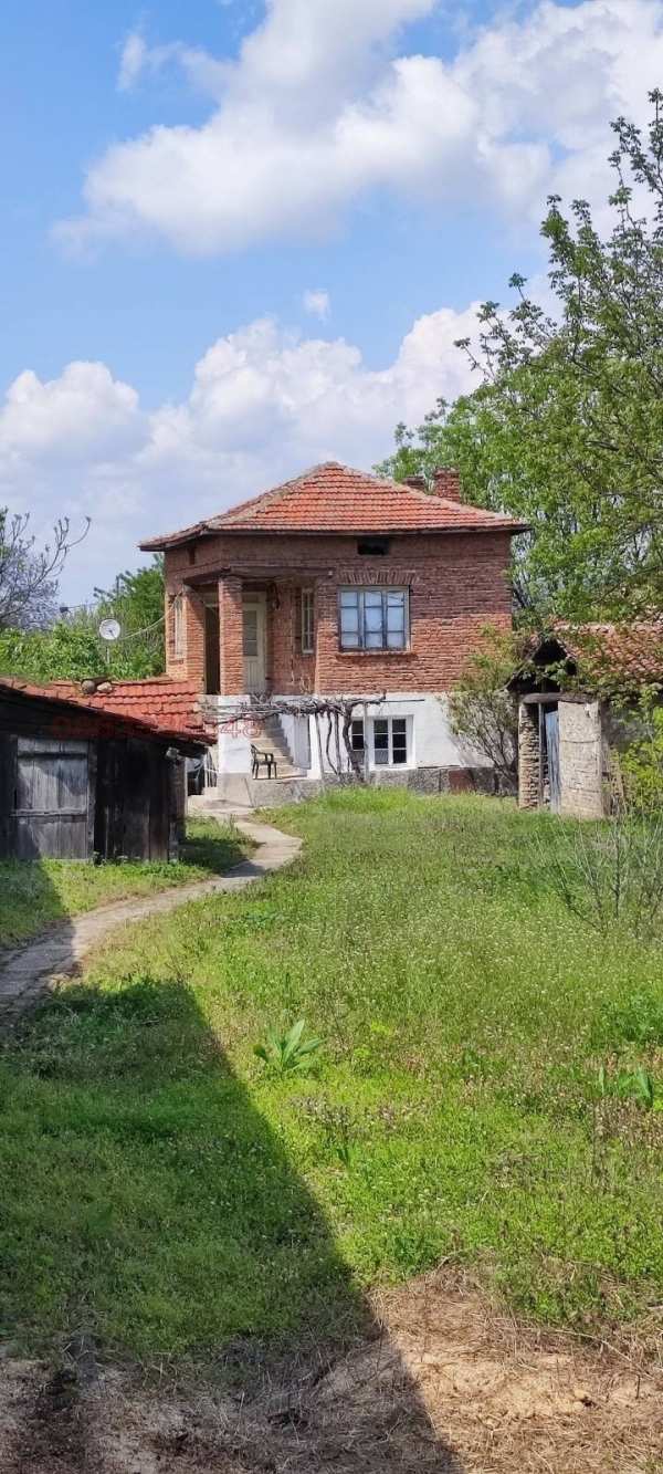 Продава къща, с. калугерово, област пазарджик