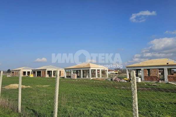 Продава къща, с. калиманци, област варна