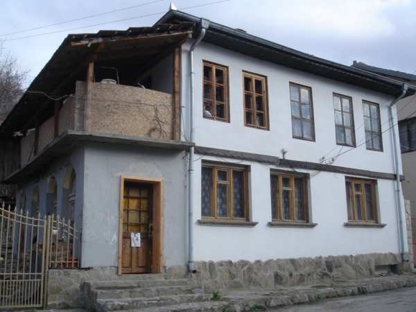 Продава къща, гр. троян, област ловеч