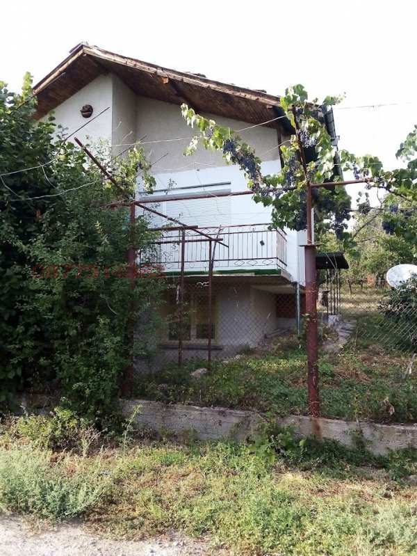 Продава къща, с. скриняно, област кюстендил