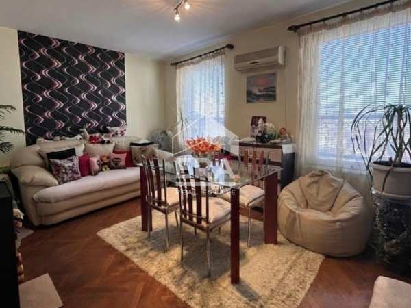 Продава 4-стаен, гр. русе, център