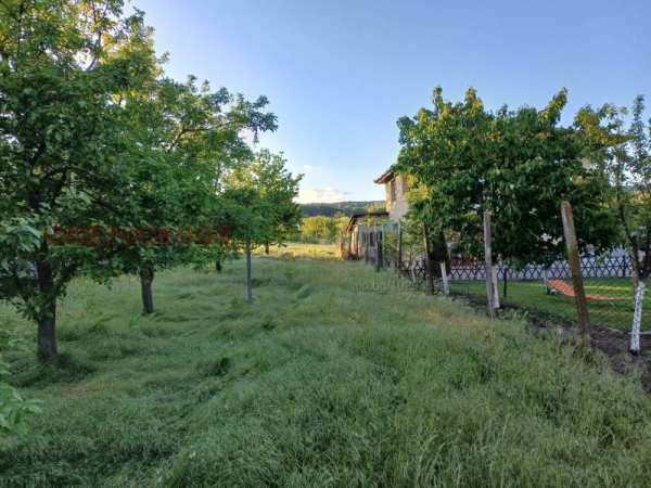 Продава парцел, гр. аксаково, област варна
