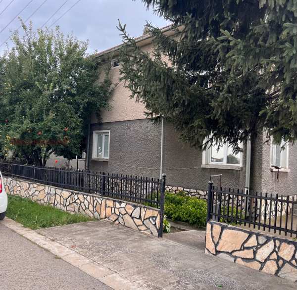 Продава къща, гр. костинброд, област софия област