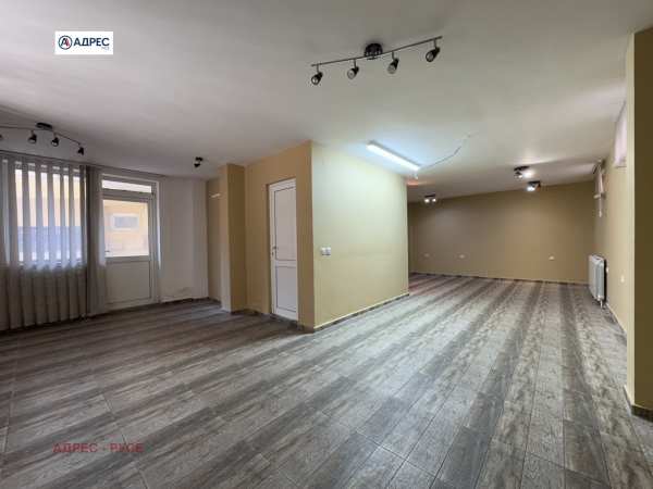 Продава офис, гр. русе, ялта