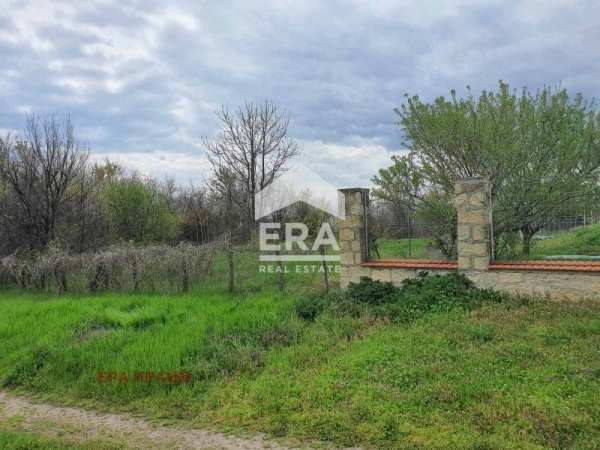 Продава парцел, с. добрина, област варна
