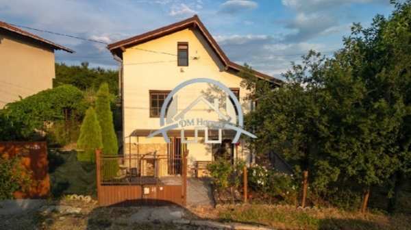 Продава къща, с. люлин, област перник