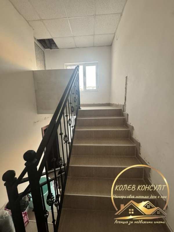 Продава 4-стаен, гр. хасково, овчарски