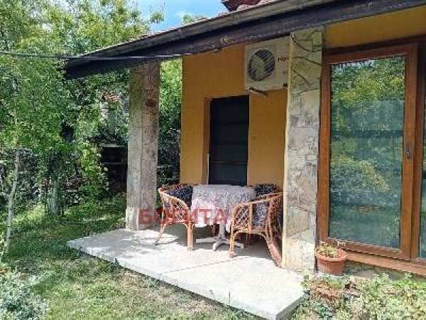 Продава  вила с. Дълбоки, област Стара Загора
      82 кв.м
