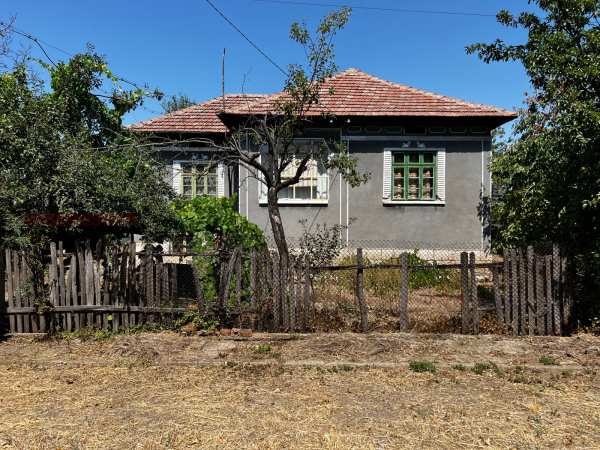 Продава парцел, с. шуменци, област силистра