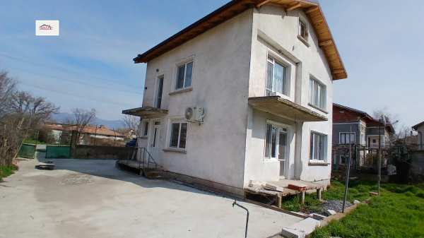 Продава къща, с. ягода, област стара загора