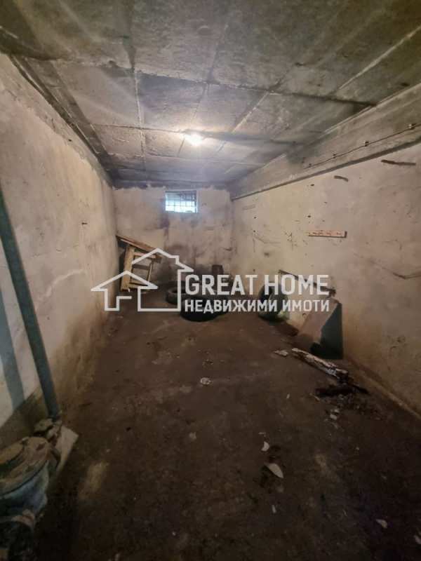 Продава гараж, паркомясто, гр. търговище, център