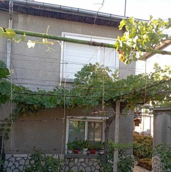 Продава  къща гр. Стамболийски, област Пловдив
      60 кв.м