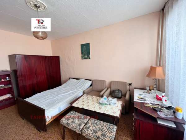 Продава  1-стаен гр. Радомир, област Перник
      47 кв.м