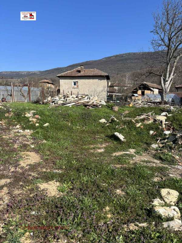 Продава парцел, с. николово, област монтана