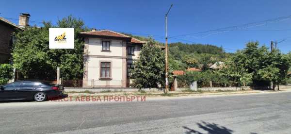 Продава  къща гр. Белово, област Пазарджик
      74 кв.м