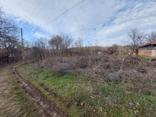 Продава парцел, с. добри дял, област велико търново
