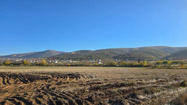 Продава парцел, с. първенец, област пловдив