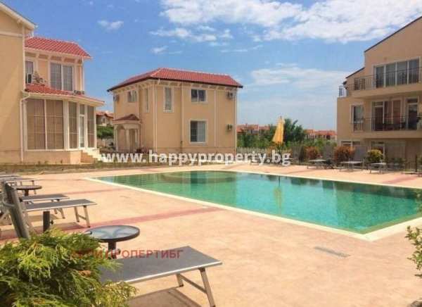Продава  1-стаен с. Кошарица, област Бургас
      29 кв.м