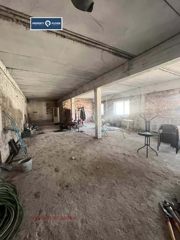 Продава пром. помещение, гр. плевен, широк център