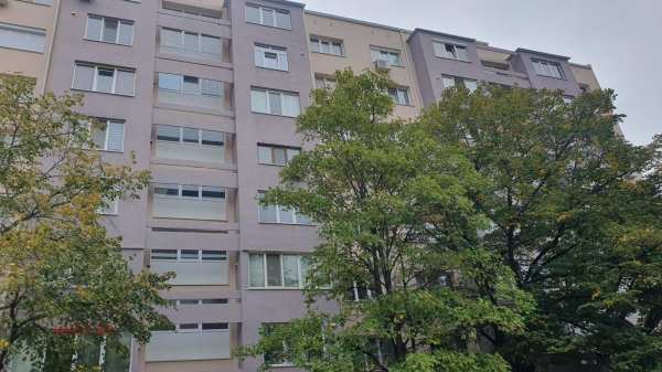 Продава 3-стаен, гр. сливен, сини камъни