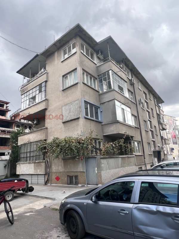 Продава 3-стаен, гр. ямбол, център