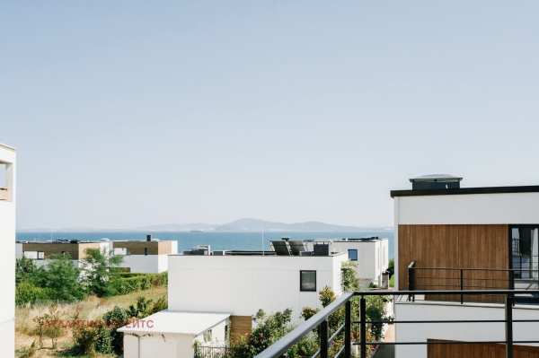 Продава къща, гр. бургас, сарафово