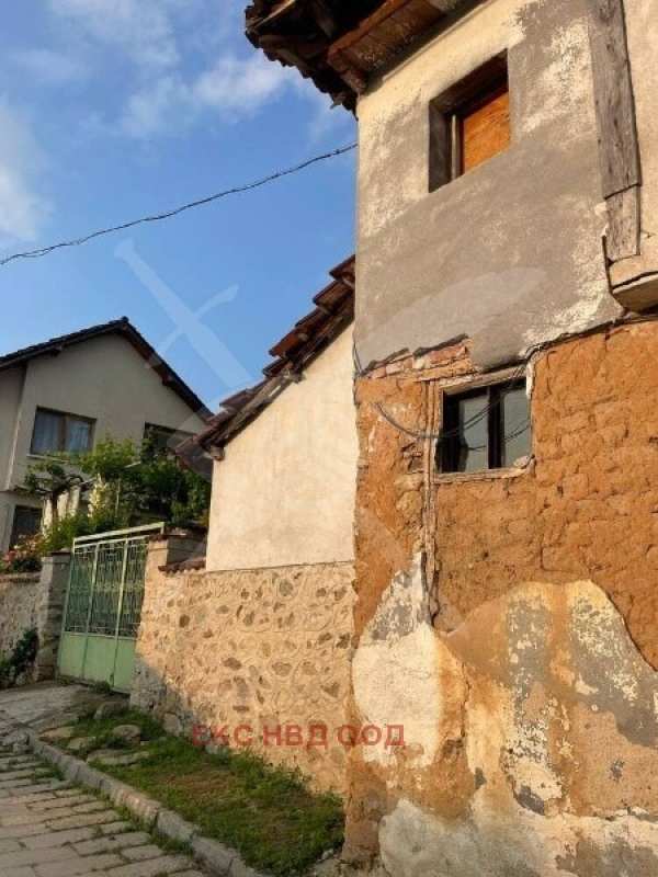 Продава къща, с. розовец, област пловдив