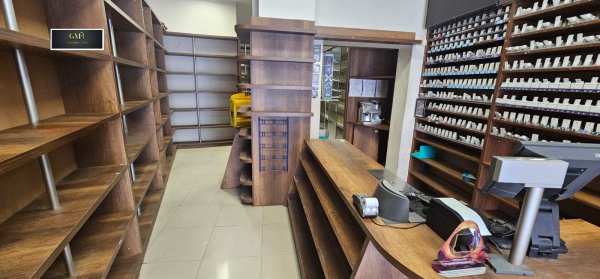 Продава магазин, гр. плевен, широк център