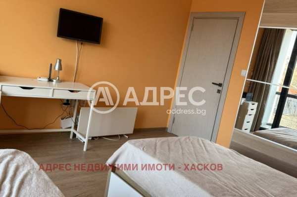 Продава 2-стаен, гр. хасково, училищни