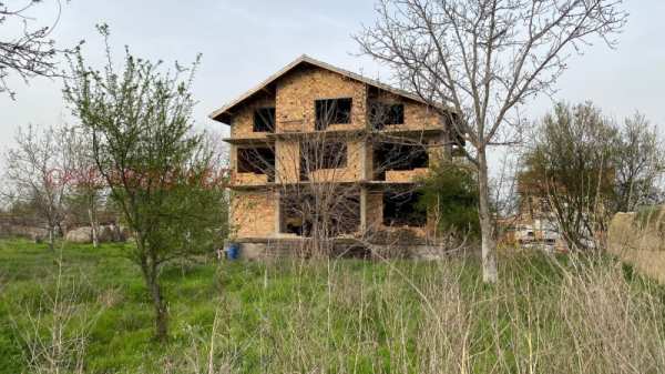 Продава къща, с. загоре, област стара загора