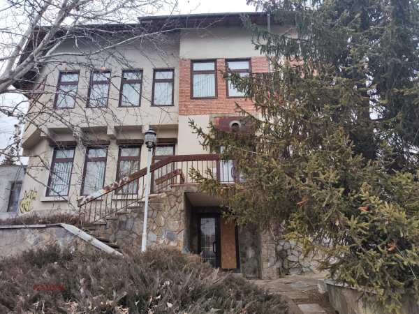 Продава къща, с. драговищица, област кюстендил