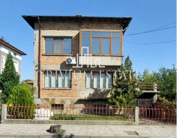 Продава етаж от къща, с. крумово, област пловдив