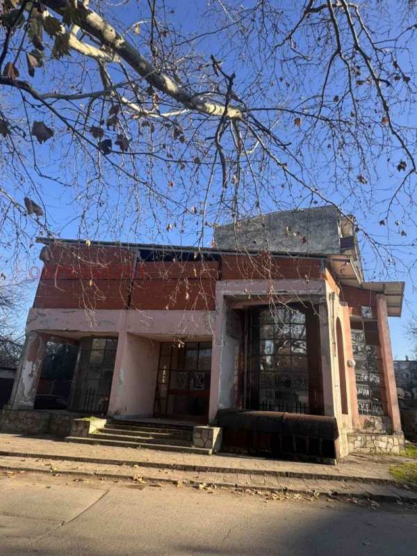 Продава бизнес имот, гр. харманли, област хасково