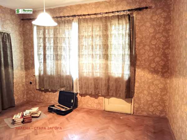 Продава 4-стаен, гр. стара загора, център