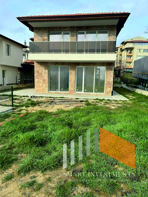 Продава къща, гр. бяла, област варна