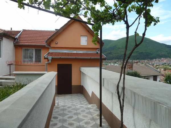 Продава къща, гр. сливен, клуцохор