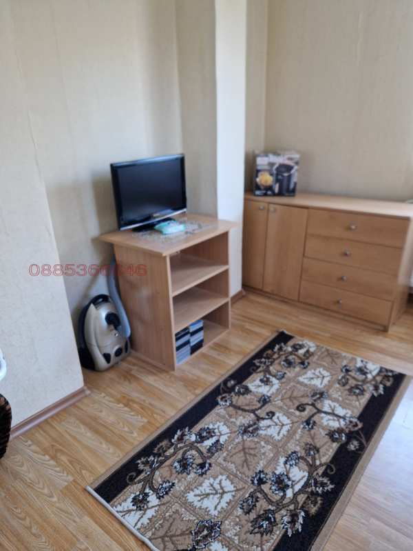Продава къща, гр. своге, област софия област
