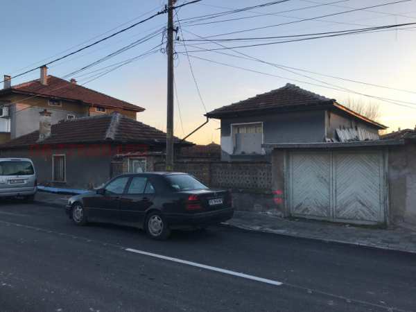 Продава къща, гр. първомай, област пловдив