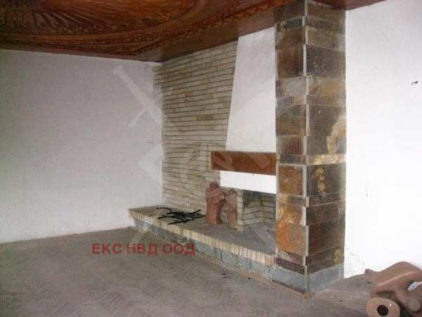 Продава хотел, гр. кричим, област пловдив