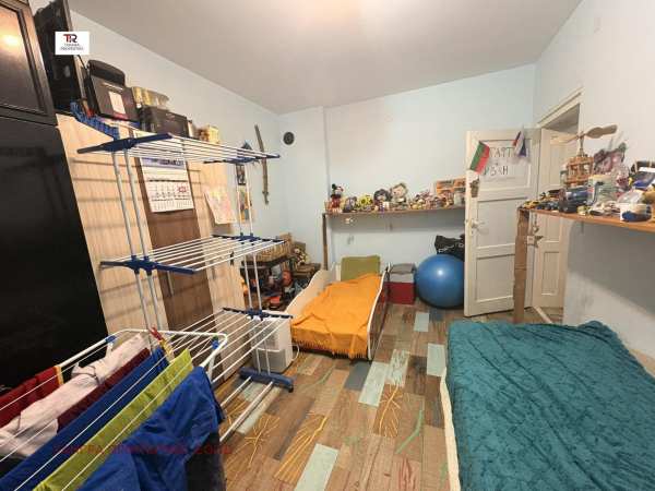 Продава 2-стаен, гр. перник, промишлена зона
