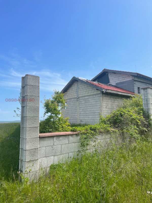 Продава къща, с. болярци, област варна