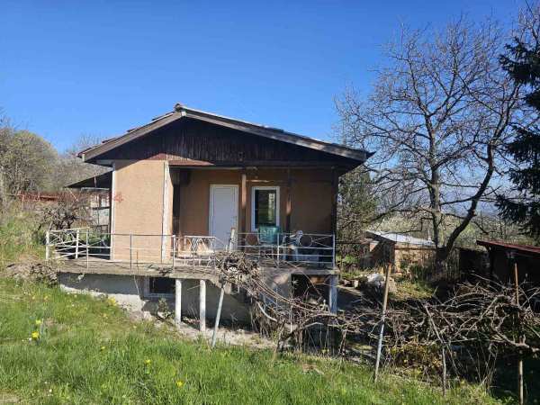 Продава къща, с. вакарел, област софия област